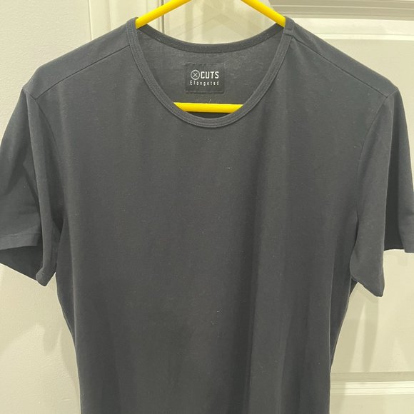 Cuts Clothing Other - Cuts Clothing Short Sleeve Tee sz L Black T-Shirt Crew